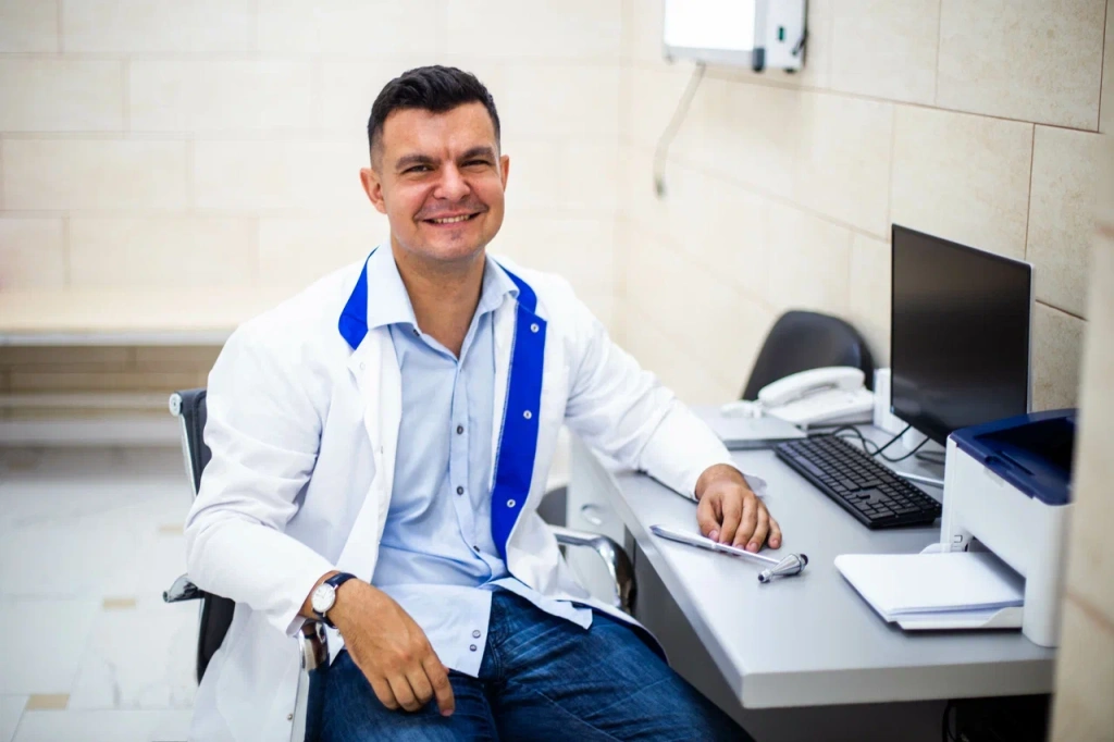 Камынин Сергей Сергеевич - невролог, ботулинотерапевт клиники Магнолия Камынин Сергей Сергеевич - невролог, ботулинотерапевт клиники Магнолия